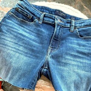 Brand new Lucky jeans cut off shorts size 29